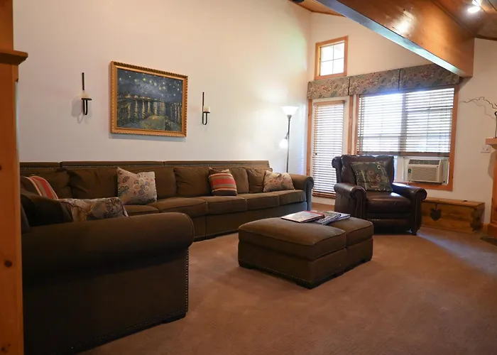 Swiss-Charmed Mountain Retreat New Listing